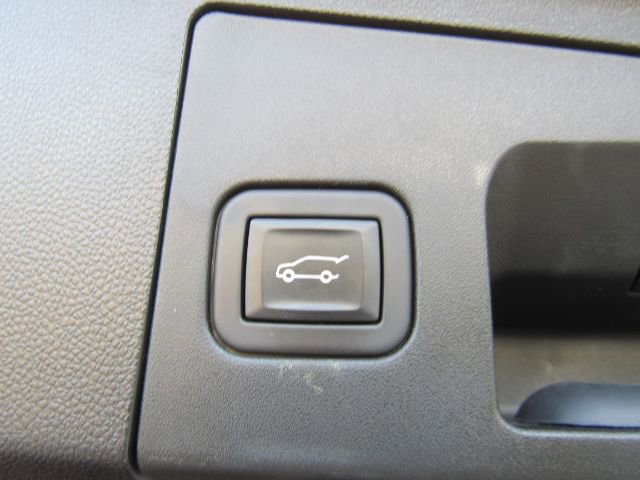 Used 2024 Cadillac XT4 Premium Luxury image 28