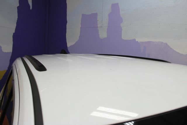 Used 2022 Jeep Grand Cherokee Laredo E AWD/4WD image 5