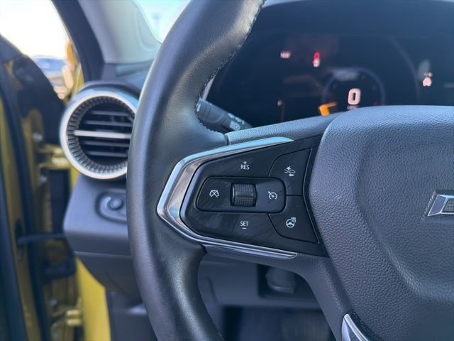 Used 2024 Chevrolet Trax ACTIV w/ Sunroof Package image 23