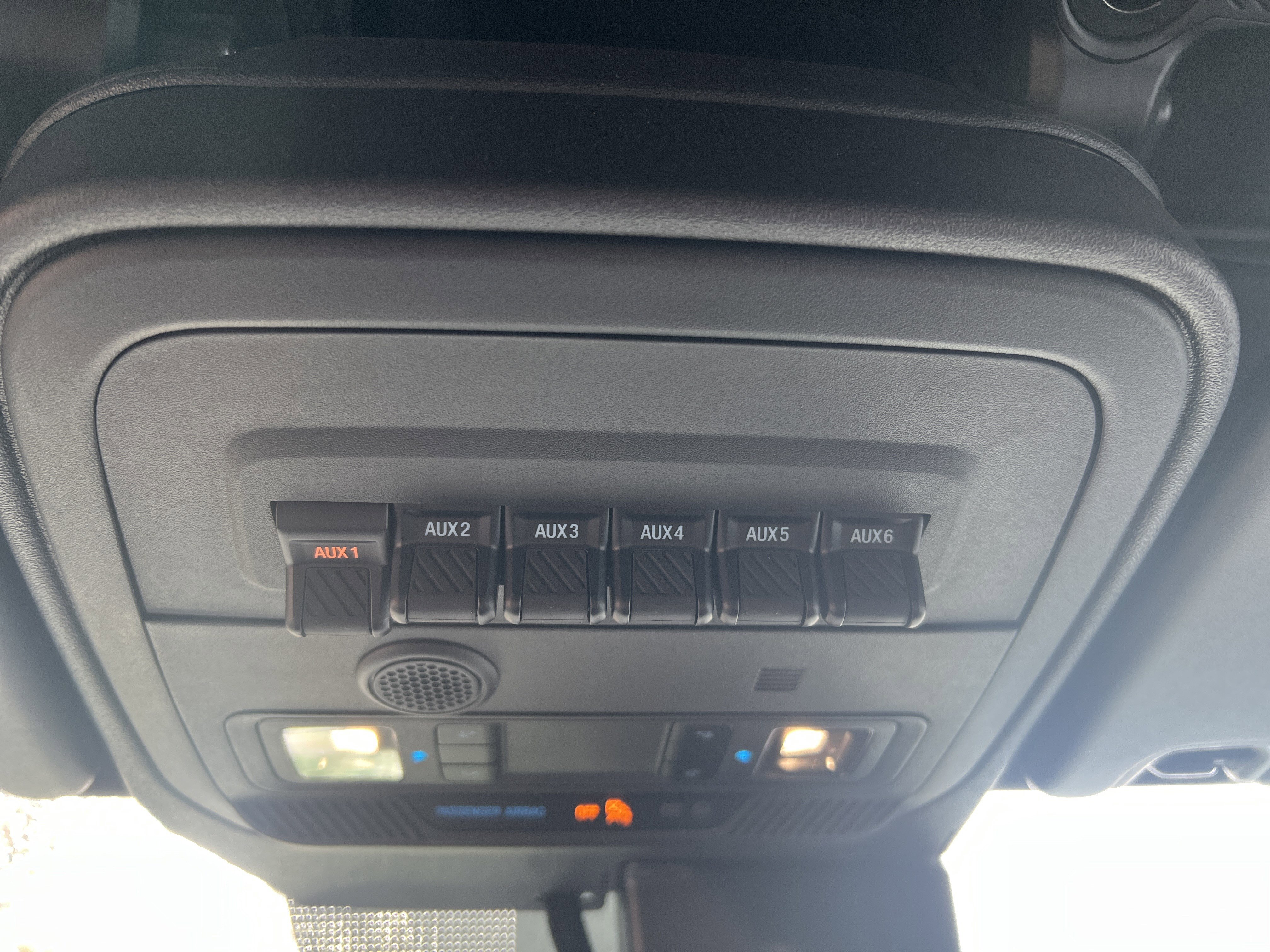 Used 2023 Ford Bronco Outer Banks image 16