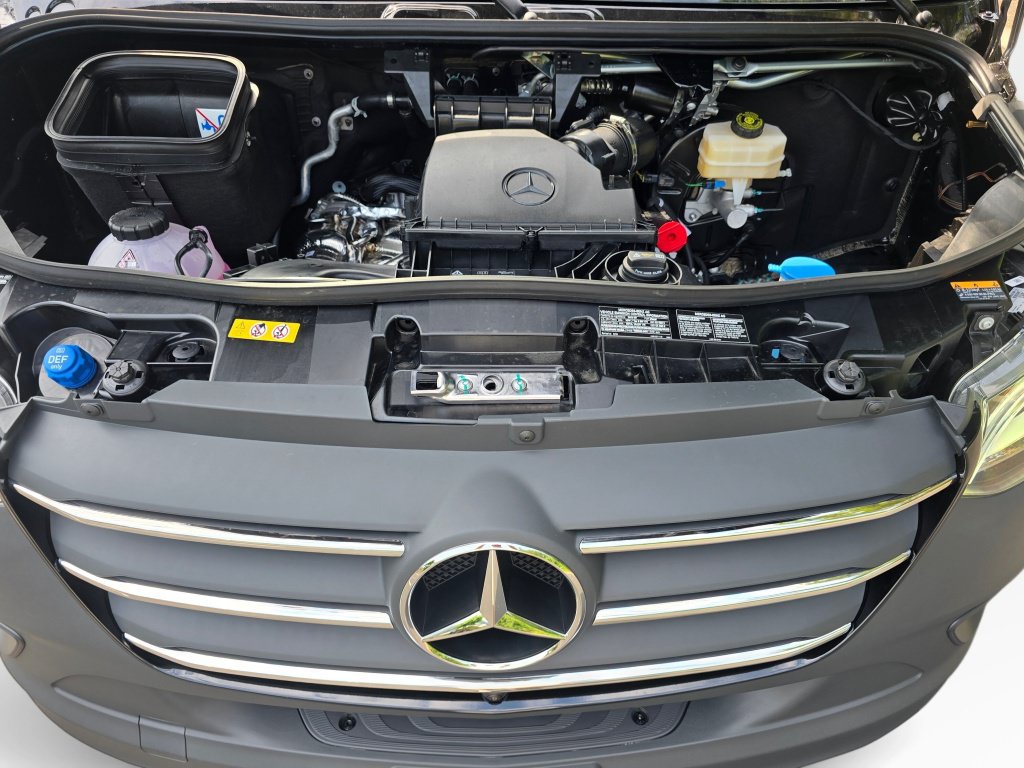 New 2026 Mercedes-Benz Sprinter 2500 image 12