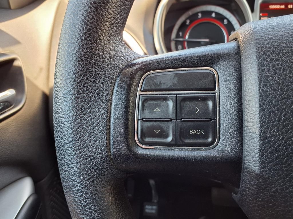 Used 2015 Dodge Journey SXT w/ Flexible Seating Group FWD image 10