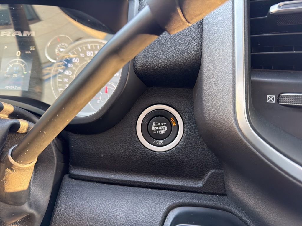 Used 2024 RAM 3500 Big Horn image 33