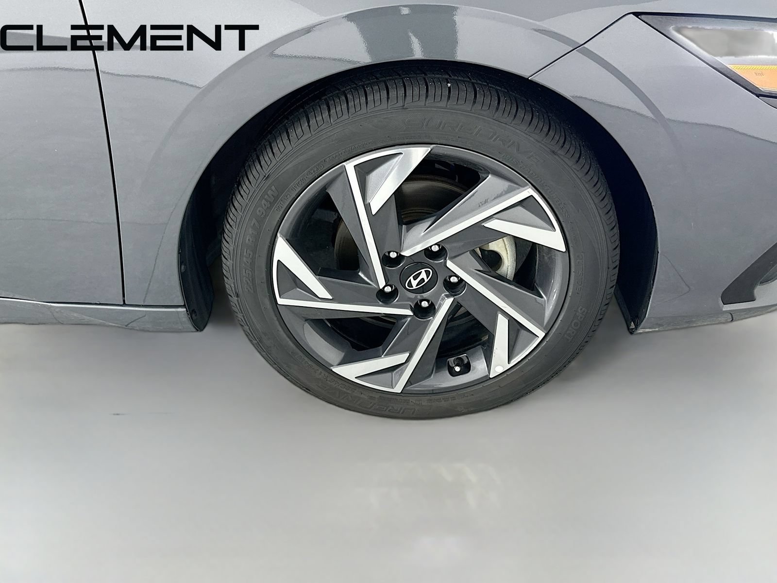 Certified 2024 Hyundai Elantra Limited FWD image 38