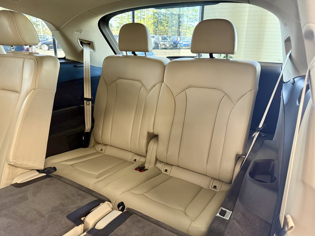 Used 2017 Audi Q7 3.0T Premium Plus image 18