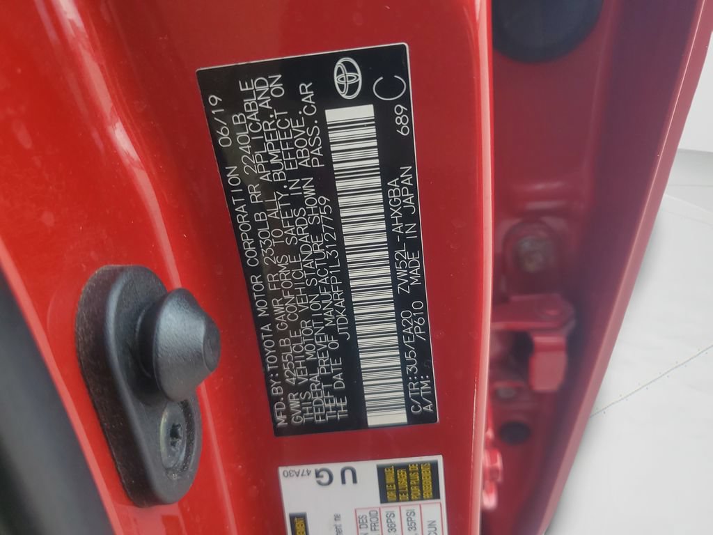 Used 2020 Toyota Prius Prime XLE FWD image 28