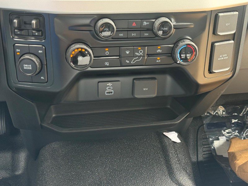 New 2026 Ford F350 XL w/ XL Chrome Package AWD/4WD image 20