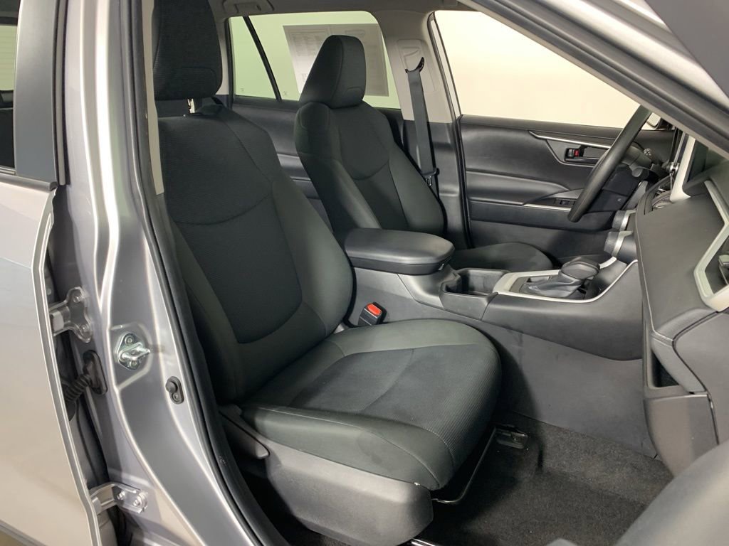 Used 2024 Toyota RAV4 LE image 36