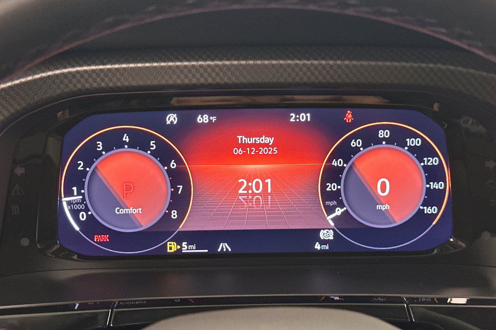 New 2025 Volkswagen Atlas Peak Edition SE image 23