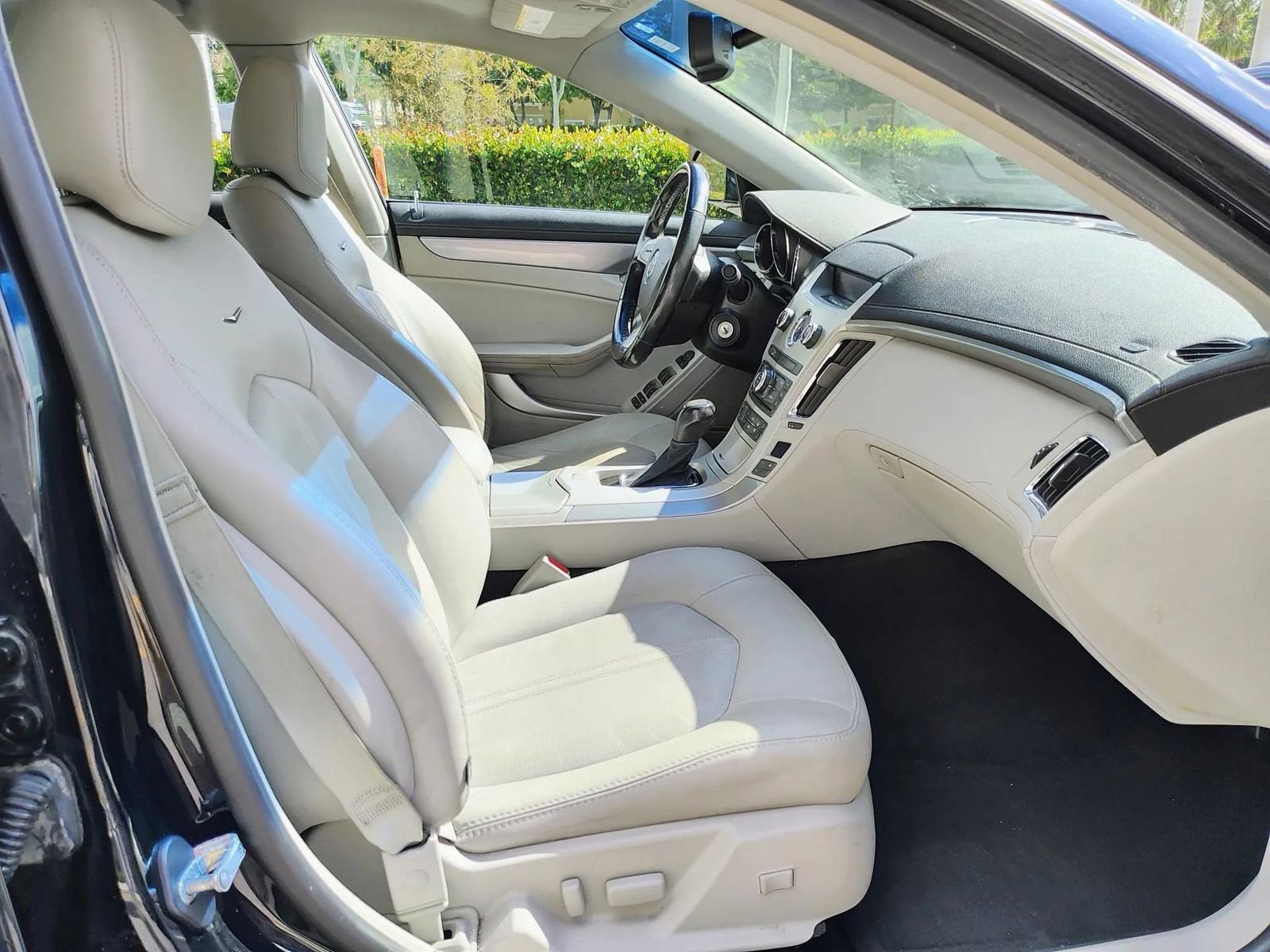 Used 2013 Cadillac CTS Luxury image 16