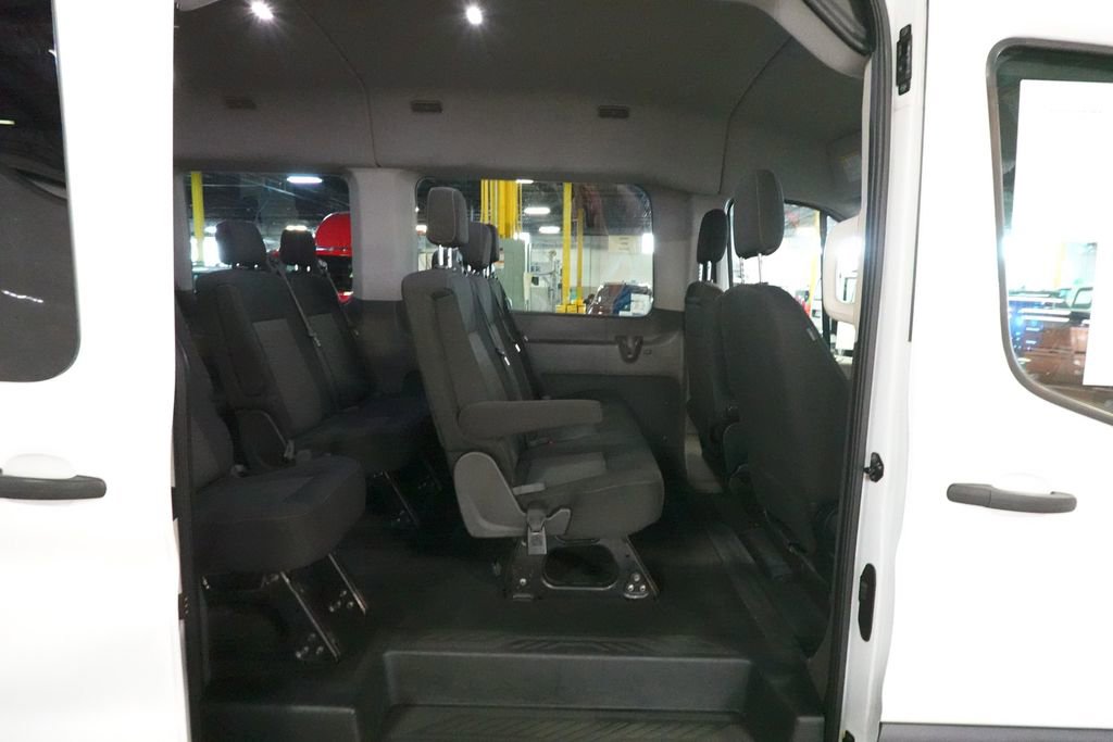 Used 2023 Ford Transit 350 XLT image 20