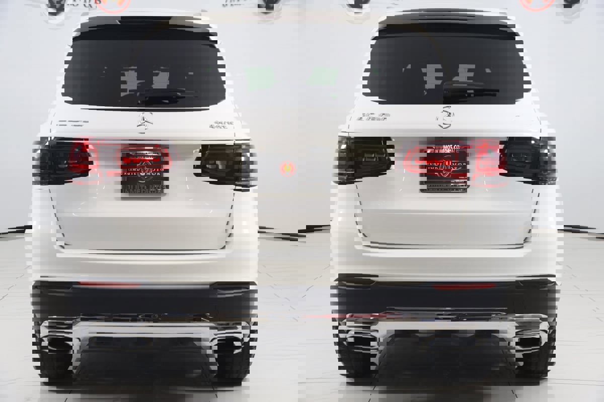 Used 2022 Mercedes-Benz GLC 300 4MATIC w/ Driver Assistance Package image 62