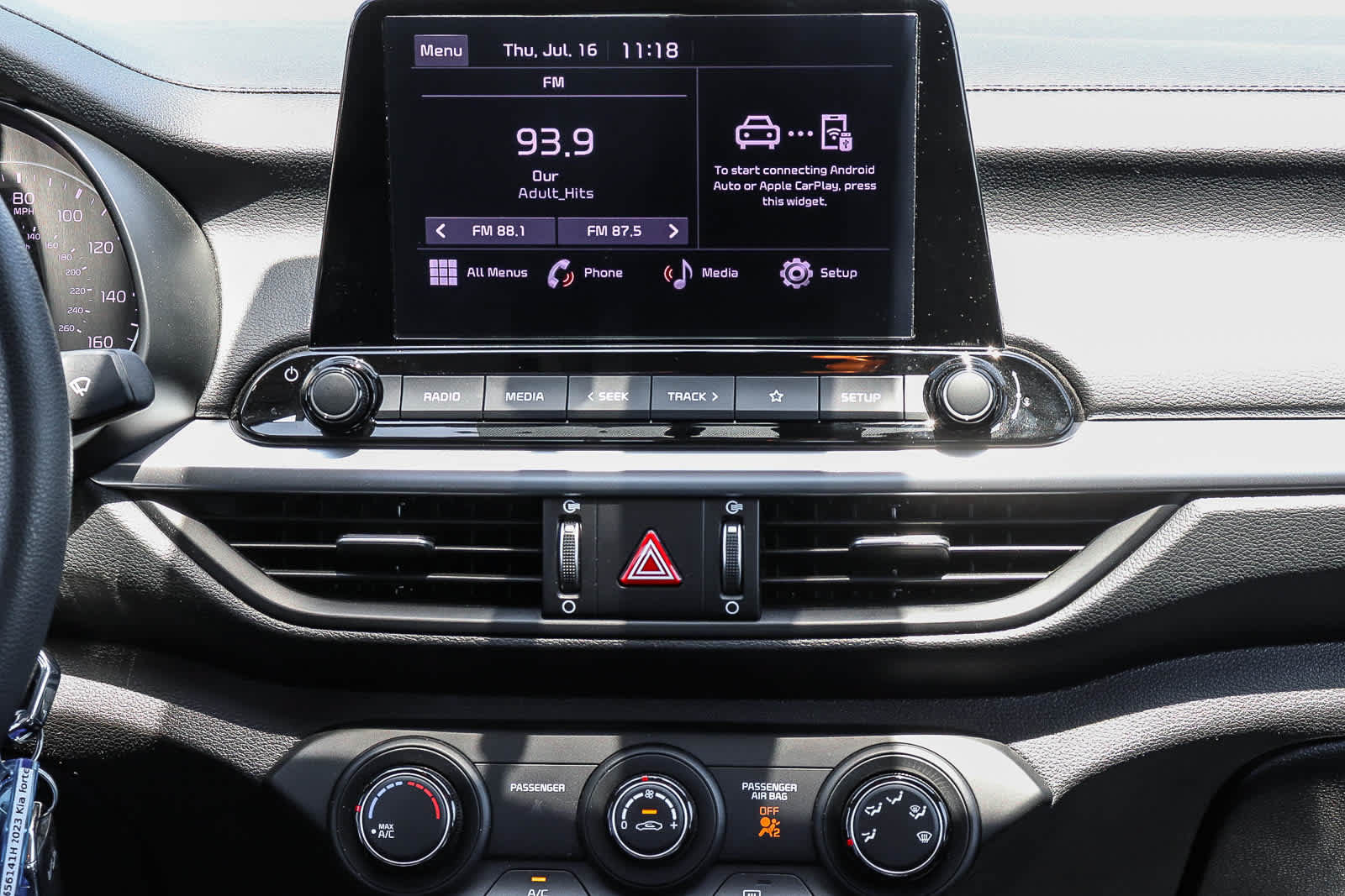 Used 2023 Kia Forte LXS w/ LXS Technology Package FWD image 18