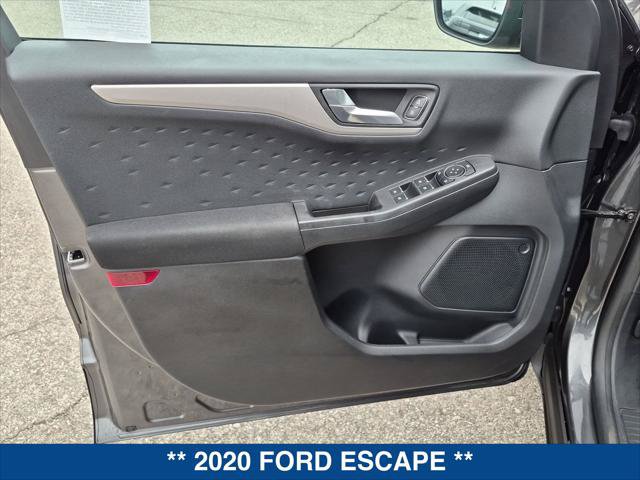 Used 2020 Ford Escape SE FWD image 10