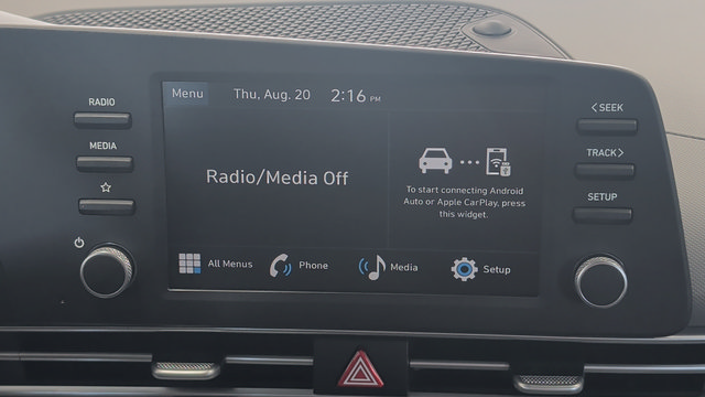 Certified 2025 Hyundai Elantra Sport FWD image 14