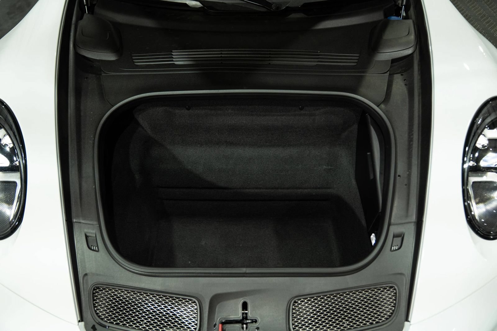 Used 2023 Porsche 911 GT3 RWD image 10