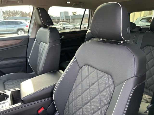 New 2026 Volkswagen Atlas SEL Premium R-Line image 12