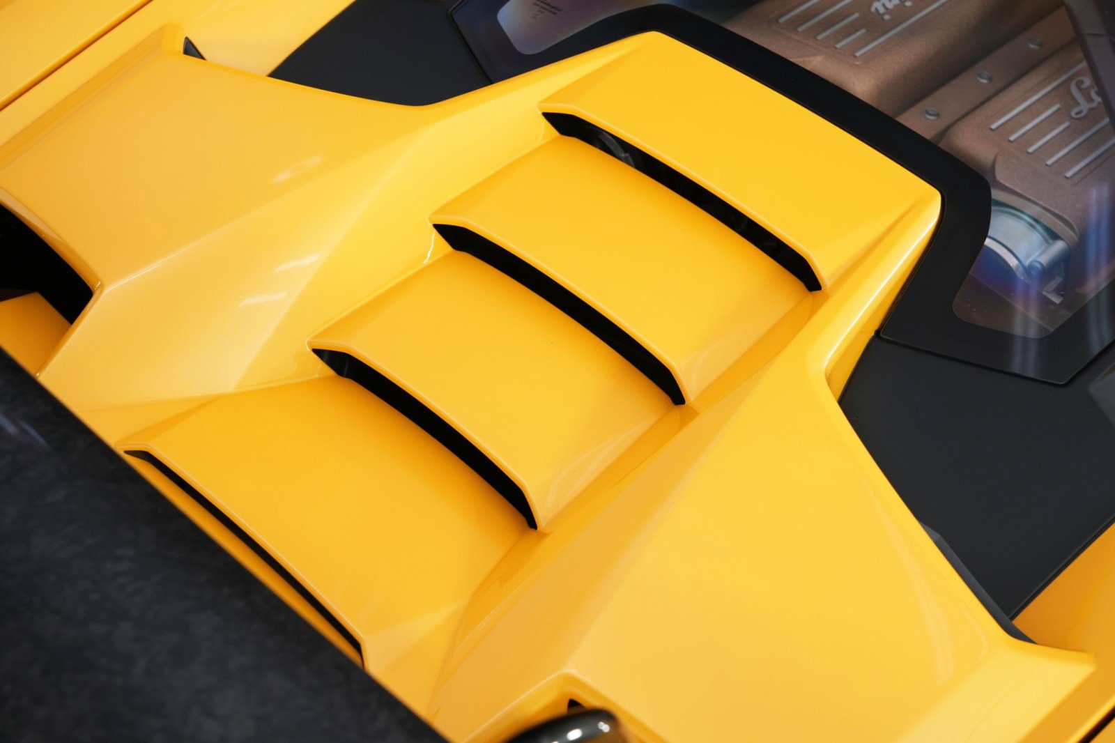 Used 2018 Lamborghini Huracan Performante image 78