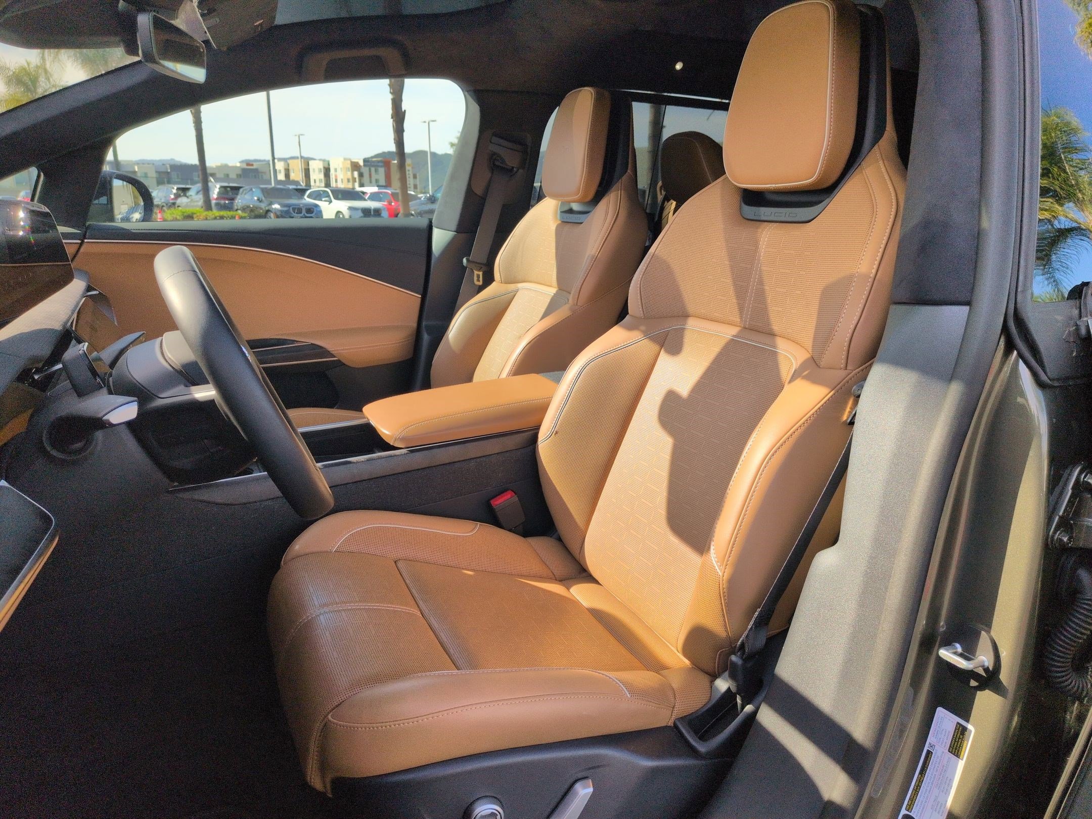 Used 2026 Lucid Gravity Grand Touring AWD/4WD image 16