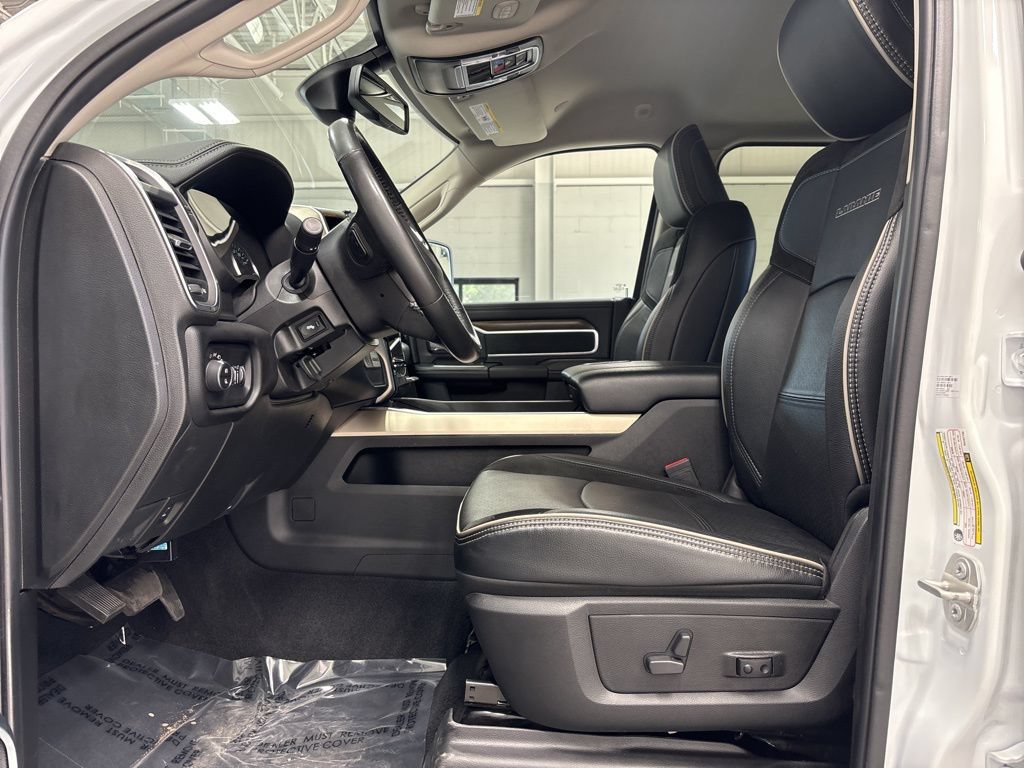 Used 2024 RAM 2500 Laramie AWD/4WD image 28