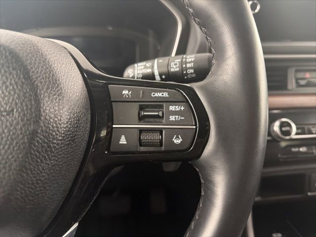 Used 2025 Honda Pilot Elite image 20