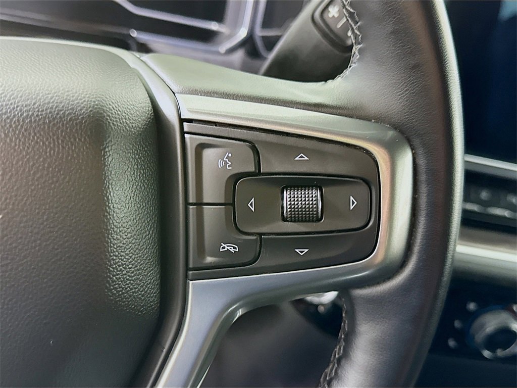 Used 2024 Chevrolet Silverado 2500 LTZ w/ LTZ Convenience Package image 23