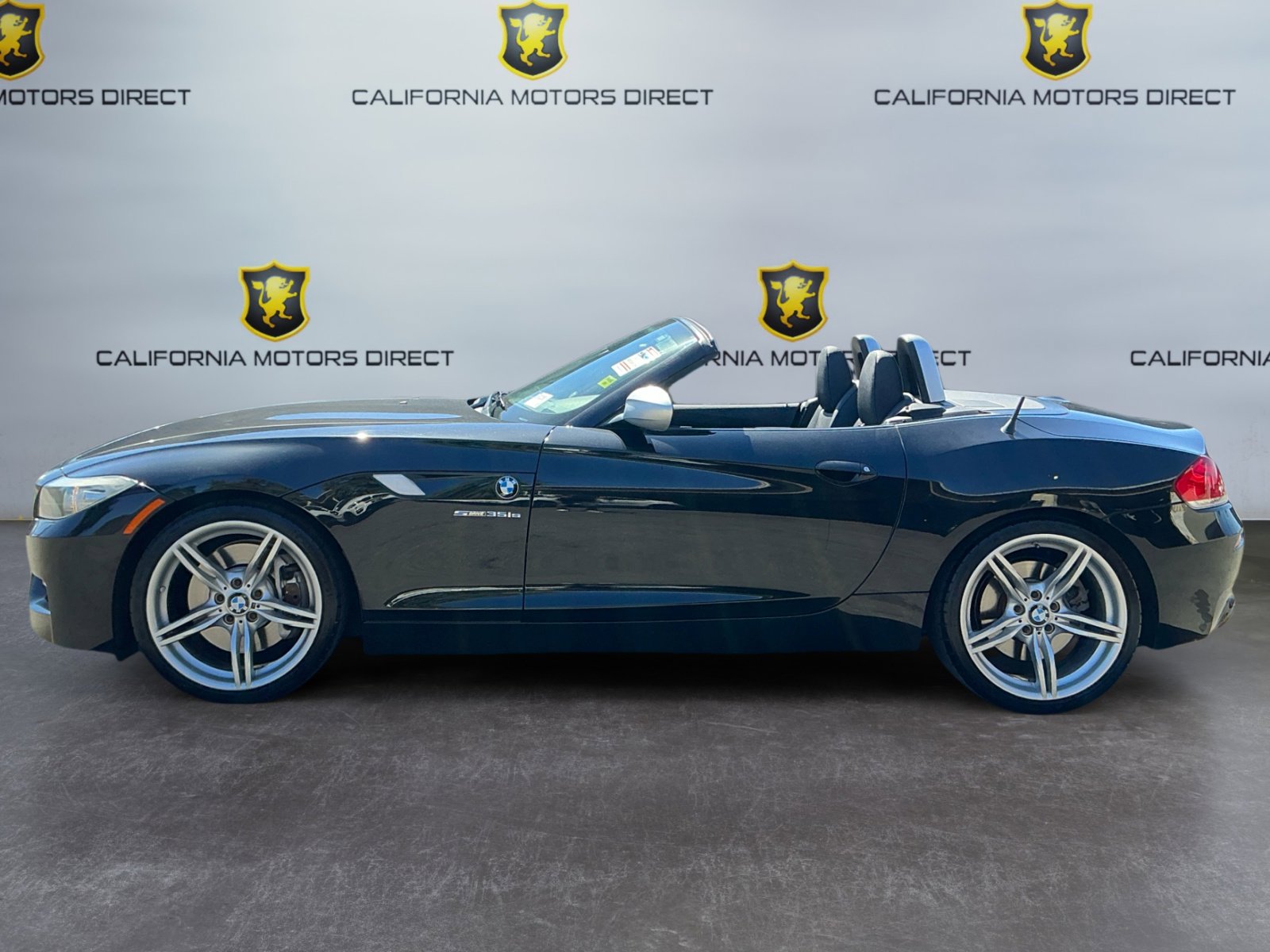 Used 2011 BMW Z4 sDrive35is image 8
