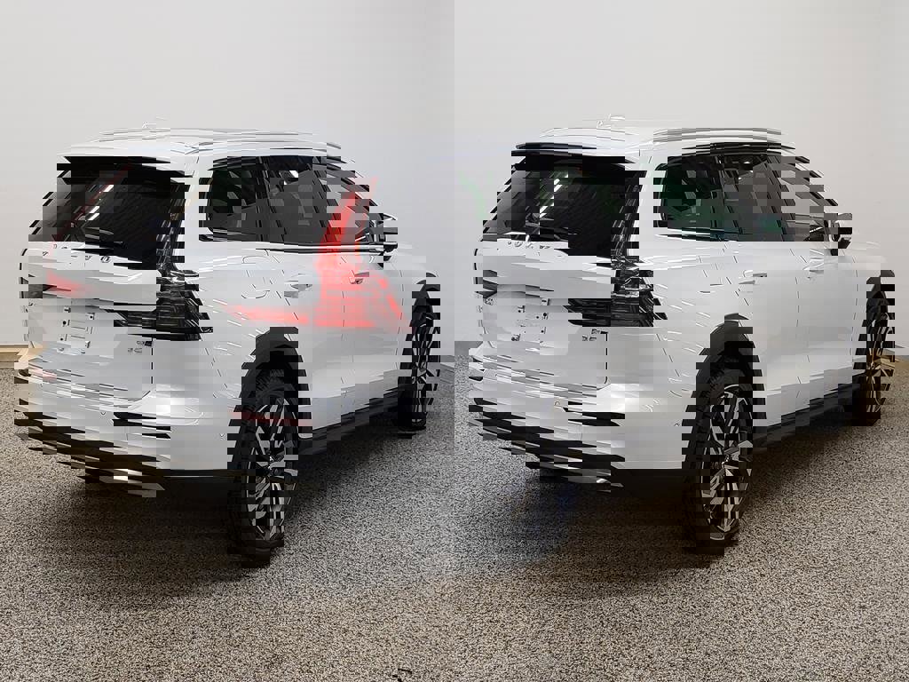 New 2026 Volvo V60 B5 Cross Country Plus w/ Protection Package Premier image 3