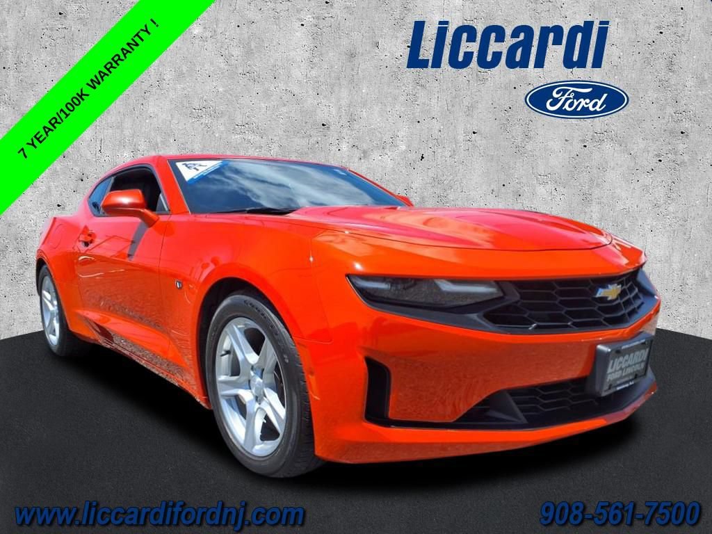 Used 2021 Chevrolet Camaro LT RWD image 1
