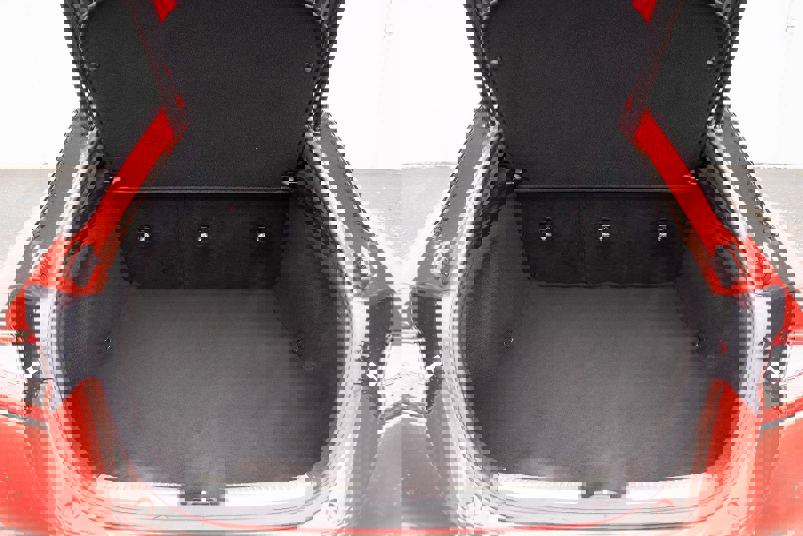 Used 2018 Kia Stinger GT2 image 27