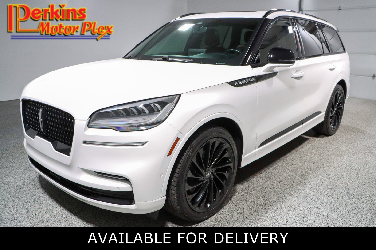 Used 2023 Lincoln Aviator Reserve w/ Jet Package image 1