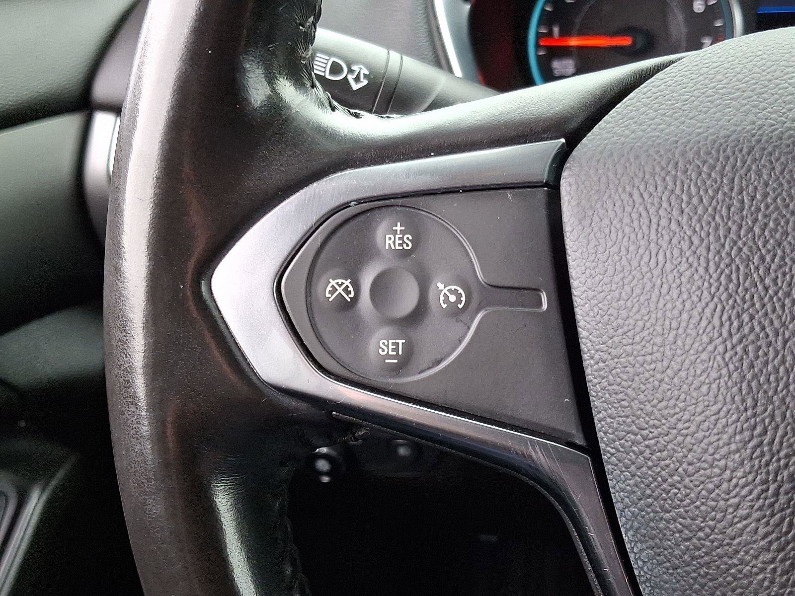 Used 2020 Chevrolet Traverse LT image 22