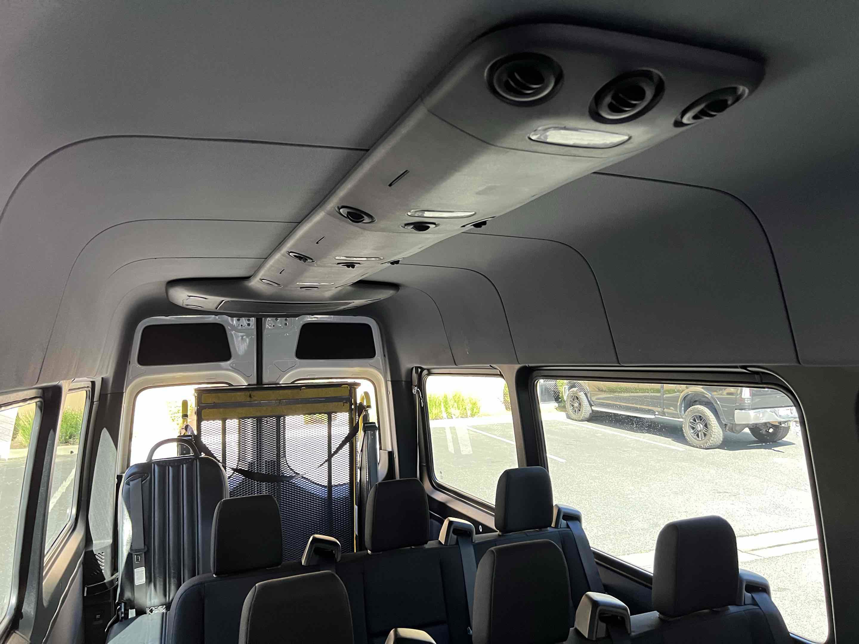 Used 2019 Mercedes-Benz Sprinter 2500 w/ Driver Convenience Package image 40