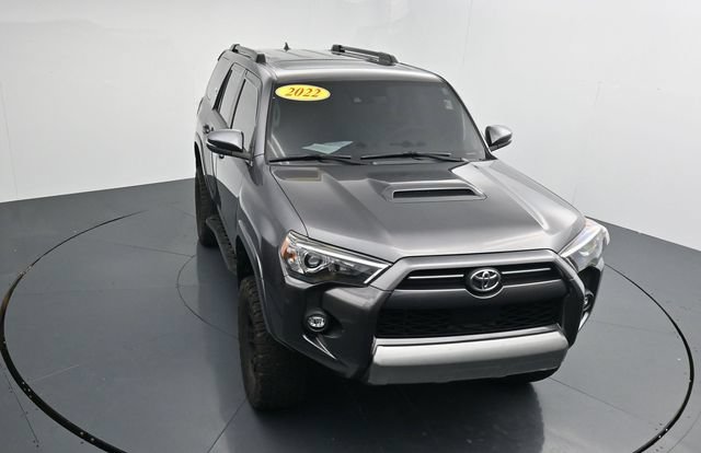 Used 2022 Toyota 4Runner TRD Off-Road Premium w/ Moonroof Package AWD/4WD image 33