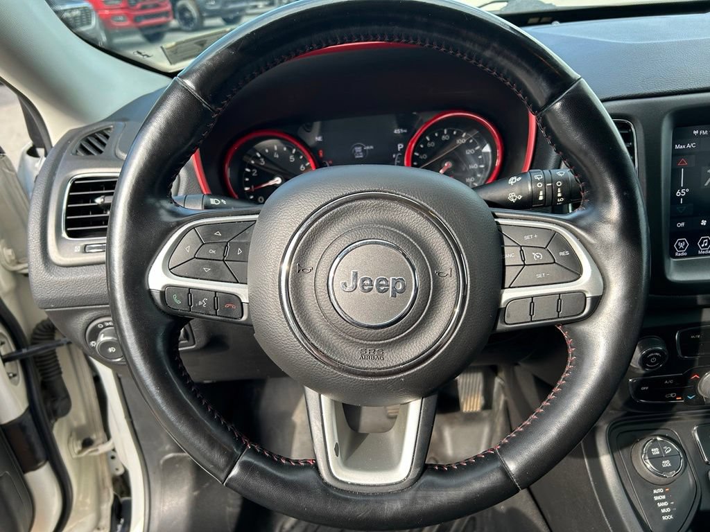 Certified 2020 Jeep Compass Trailhawk w/ Cold Weather Group AWD/4WD image 20