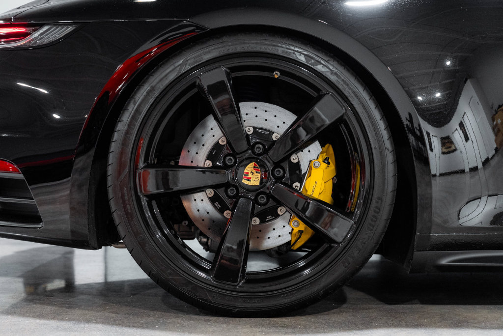 Used 2020 Porsche 911 Carrera S RWD image 86