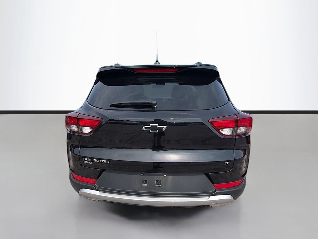 Used 2023 Chevrolet TrailBlazer LT w/ Convenience Package AWD/4WD image 8