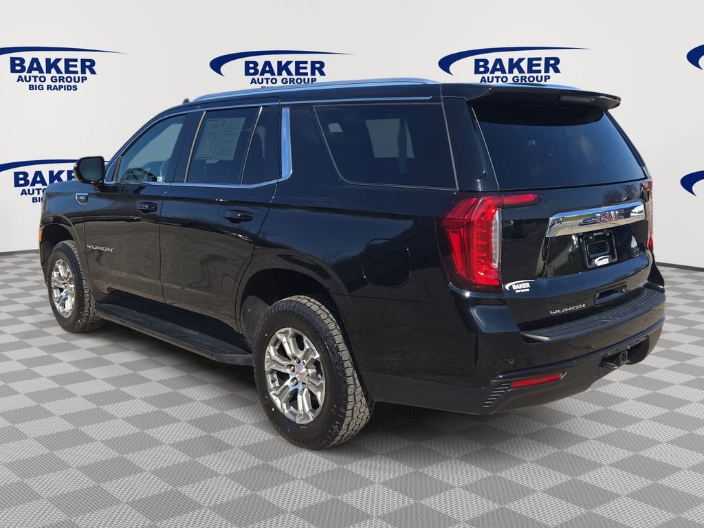 Used 2024 GMC Yukon SLE AWD/4WD image 4