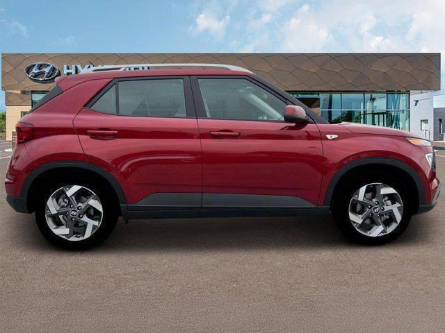 New 2025 Hyundai Venue SEL image 9