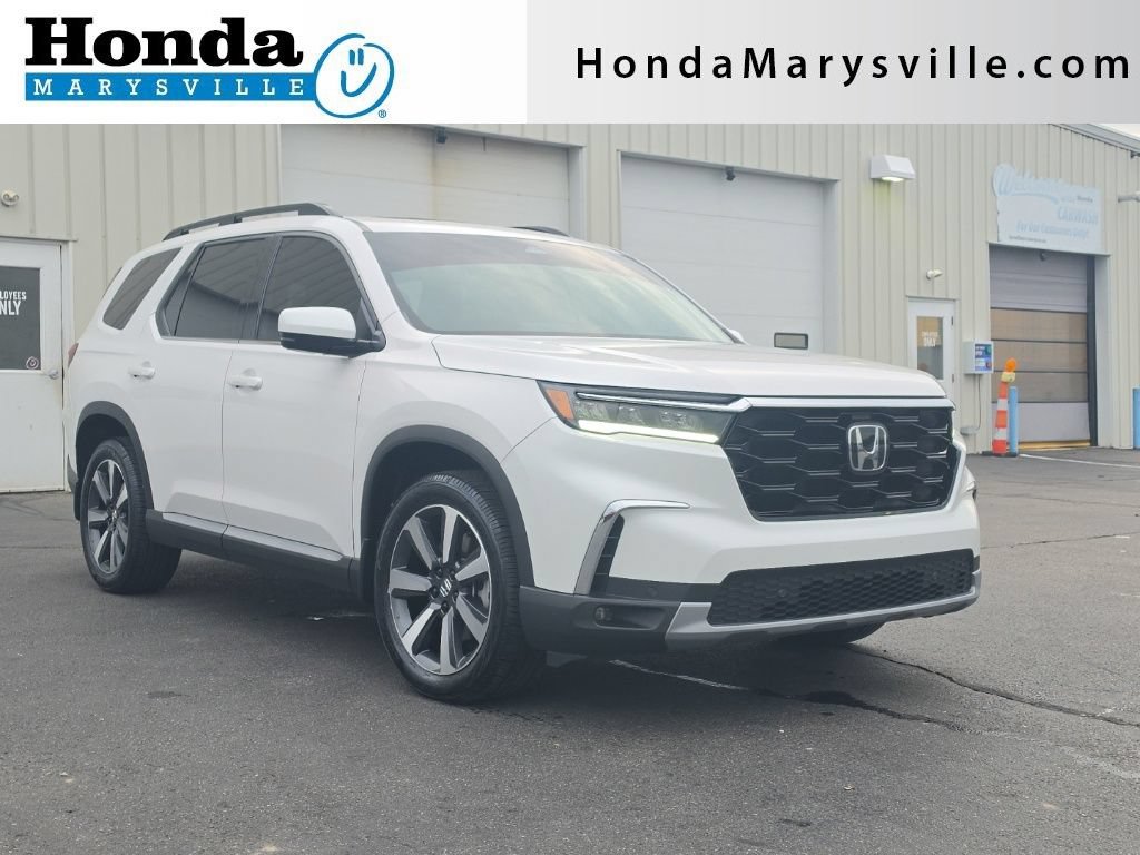 Used 2025 Honda Pilot Touring
