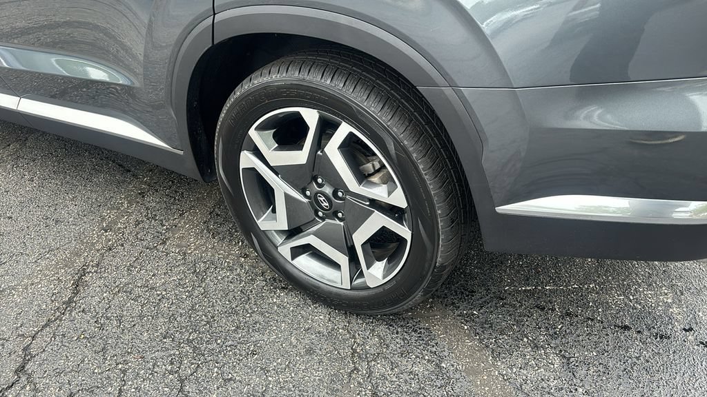 Used 2024 Hyundai Palisade Limited AWD/4WD image 9