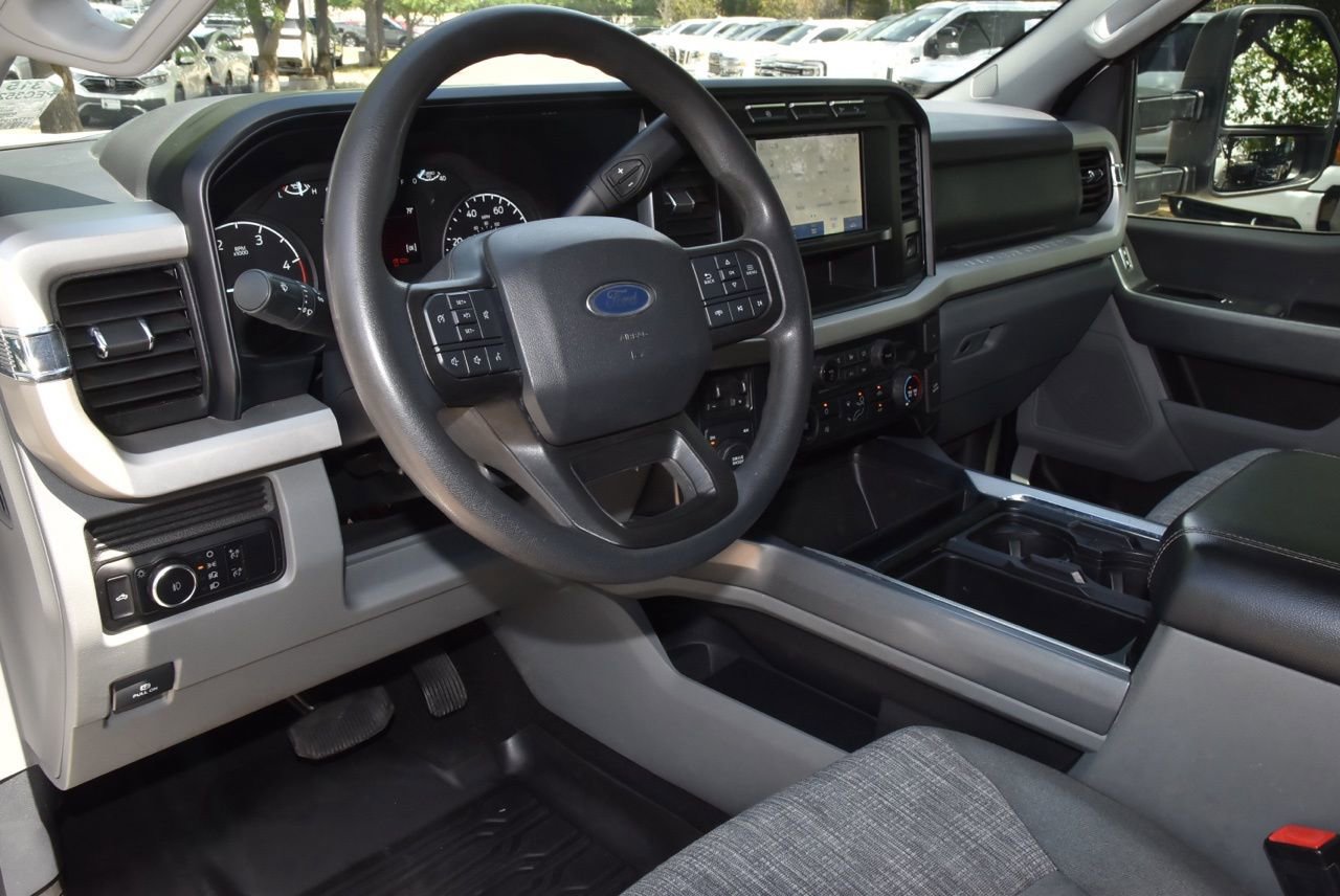 Used 2023 Ford F250 XLT w/ FX4 Off-Road Package image 32