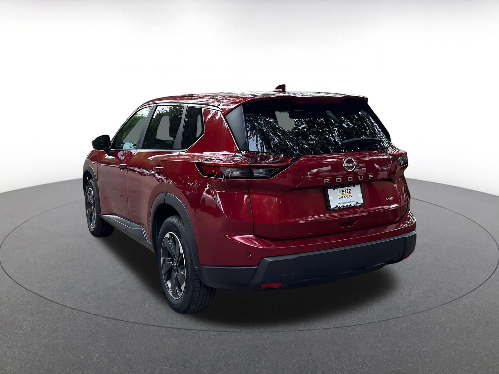 Used 2025 Nissan Rogue SV AWD/4WD image 5