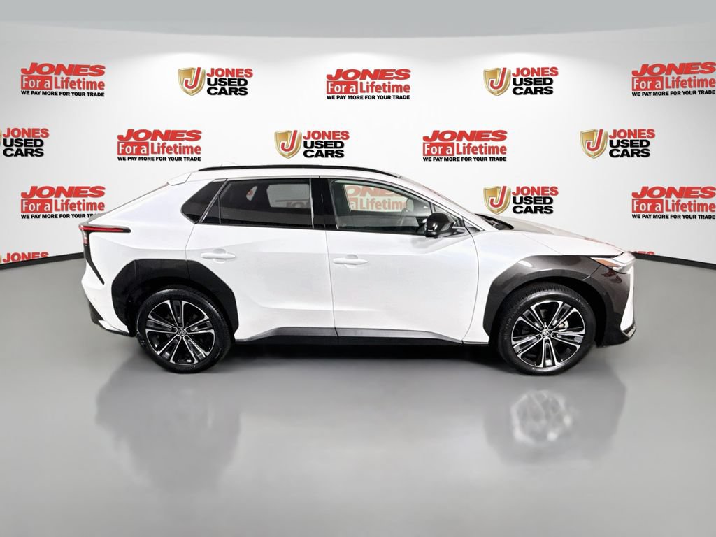 Used 2024 Toyota bZ4X AWD w/ Weather Package image 18