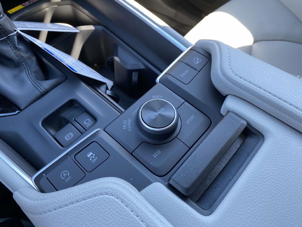 New 2026 Toyota Grand Highlander AWD image 21