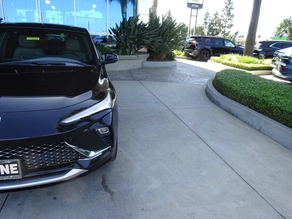 New 2026 Buick Envista Avenir FWD image 30