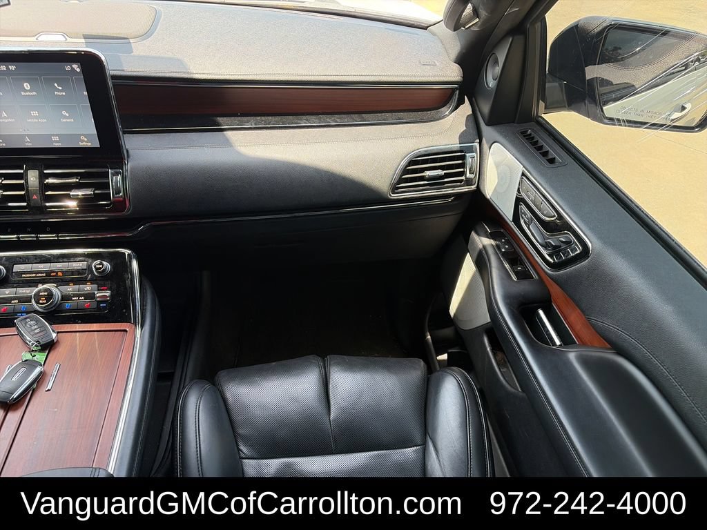 Used 2019 Lincoln Navigator L Reserve AWD/4WD image 21