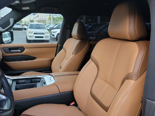 Used 2025 Nissan Armada SL w/ Captain's Chari Seat Package RWD image 8
