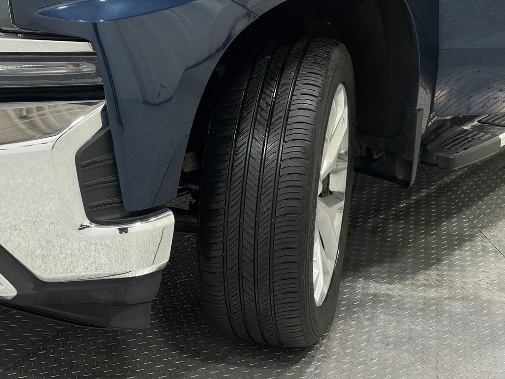 Used 2020 Chevrolet Silverado 1500 LTZ w/ LTZ Premium Package image 38