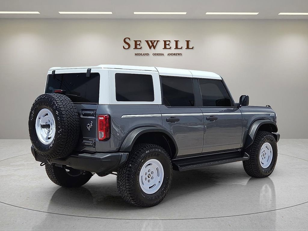 Used 2025 Ford Bronco Heritage Edition AWD/4WD image 4